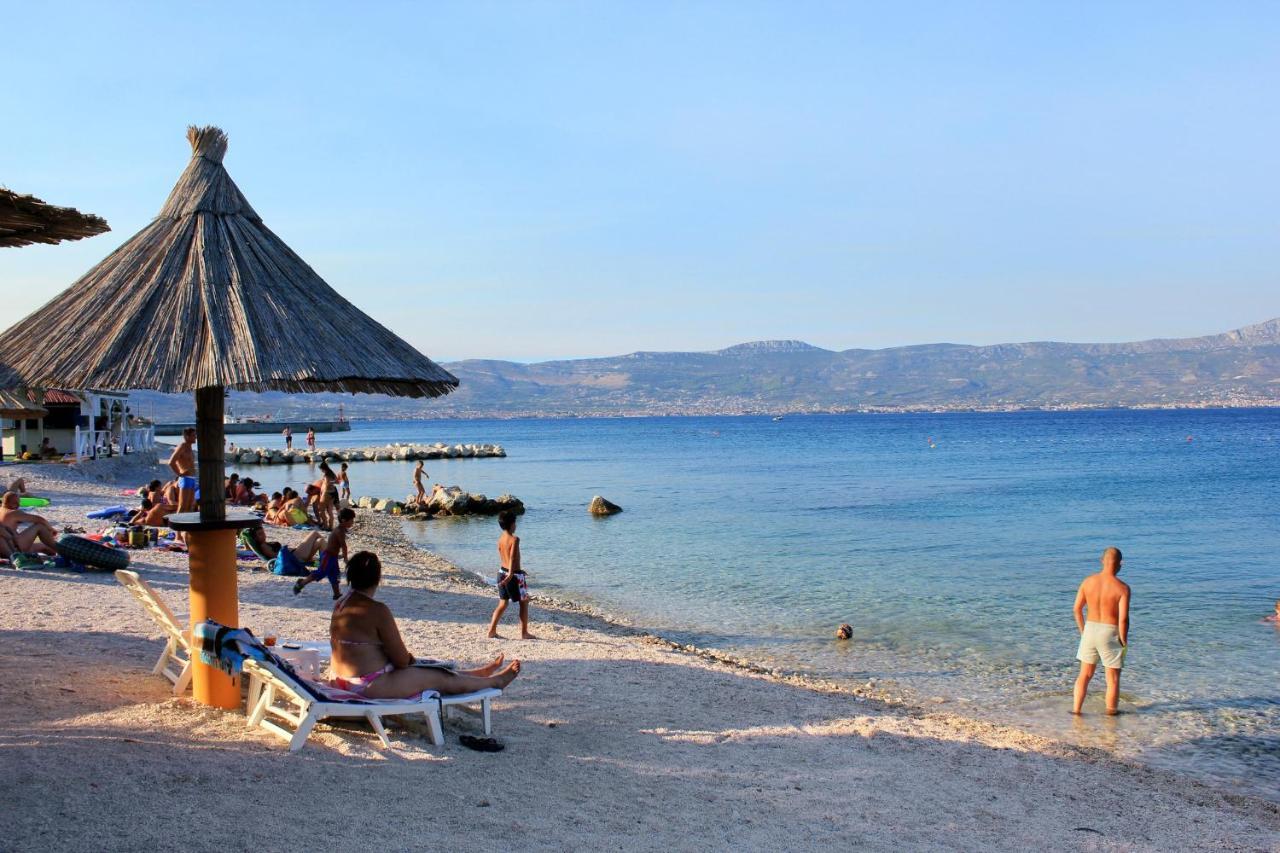 Apartments By The Sea Slatine, Ciovo - 16131 ภายนอก รูปภาพ