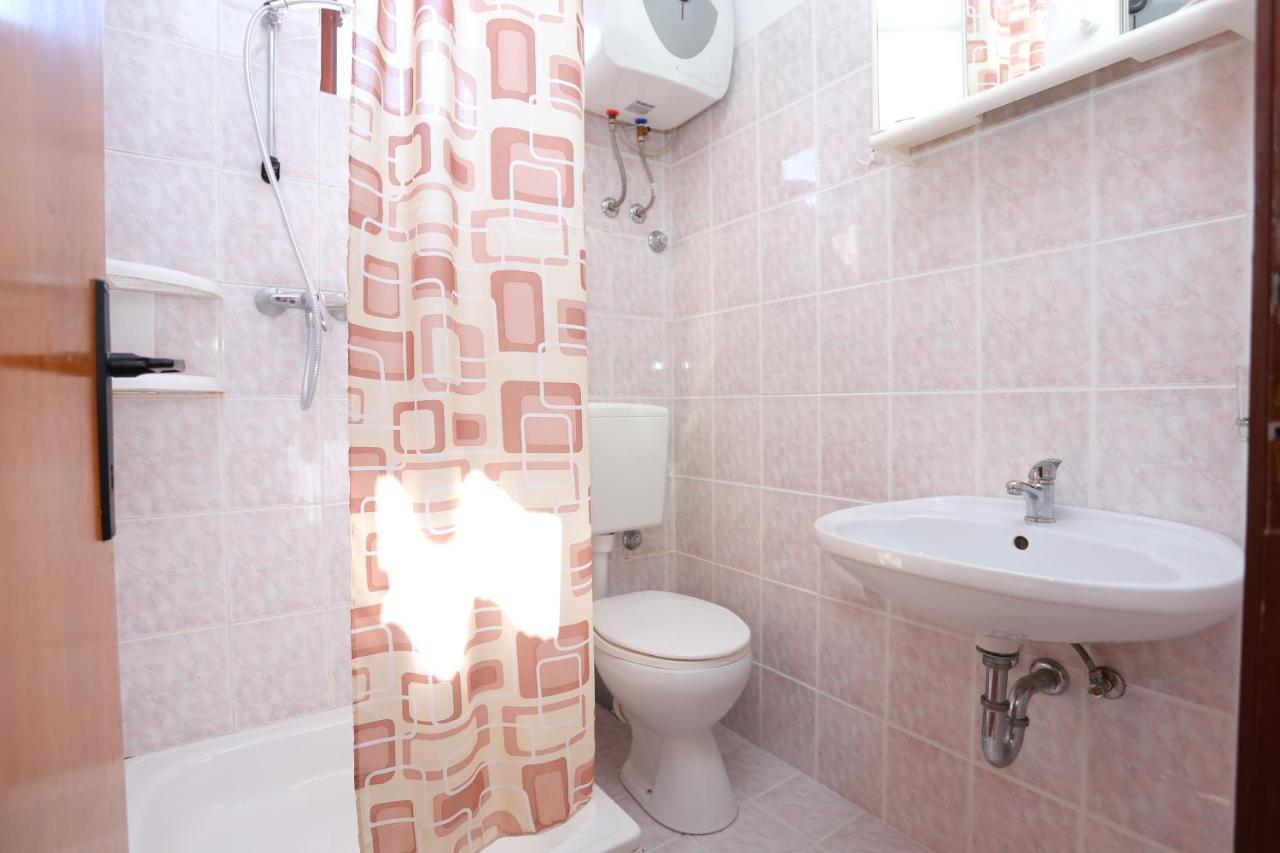 Apartments By The Sea Slatine, Ciovo - 16131 ภายนอก รูปภาพ