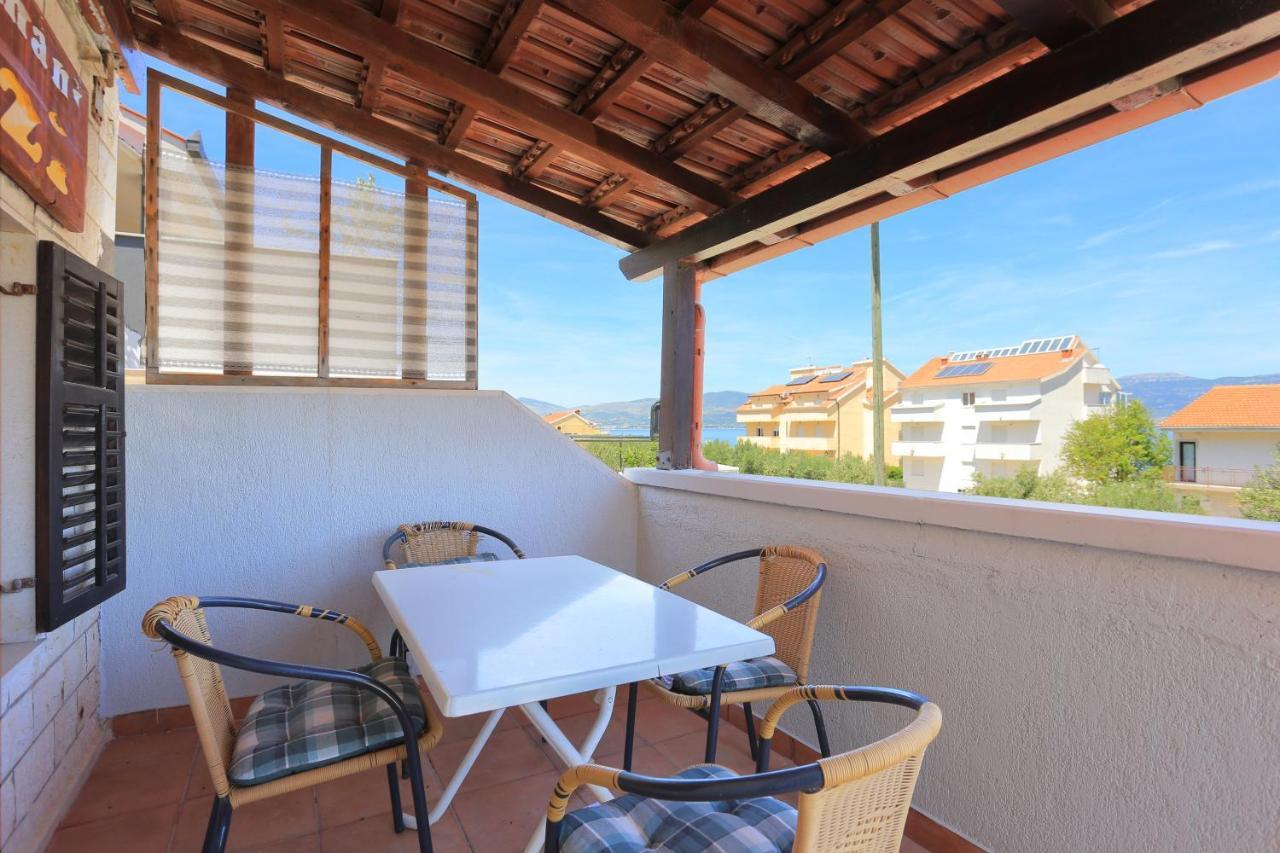 Apartments By The Sea Slatine, Ciovo - 16131 ภายนอก รูปภาพ