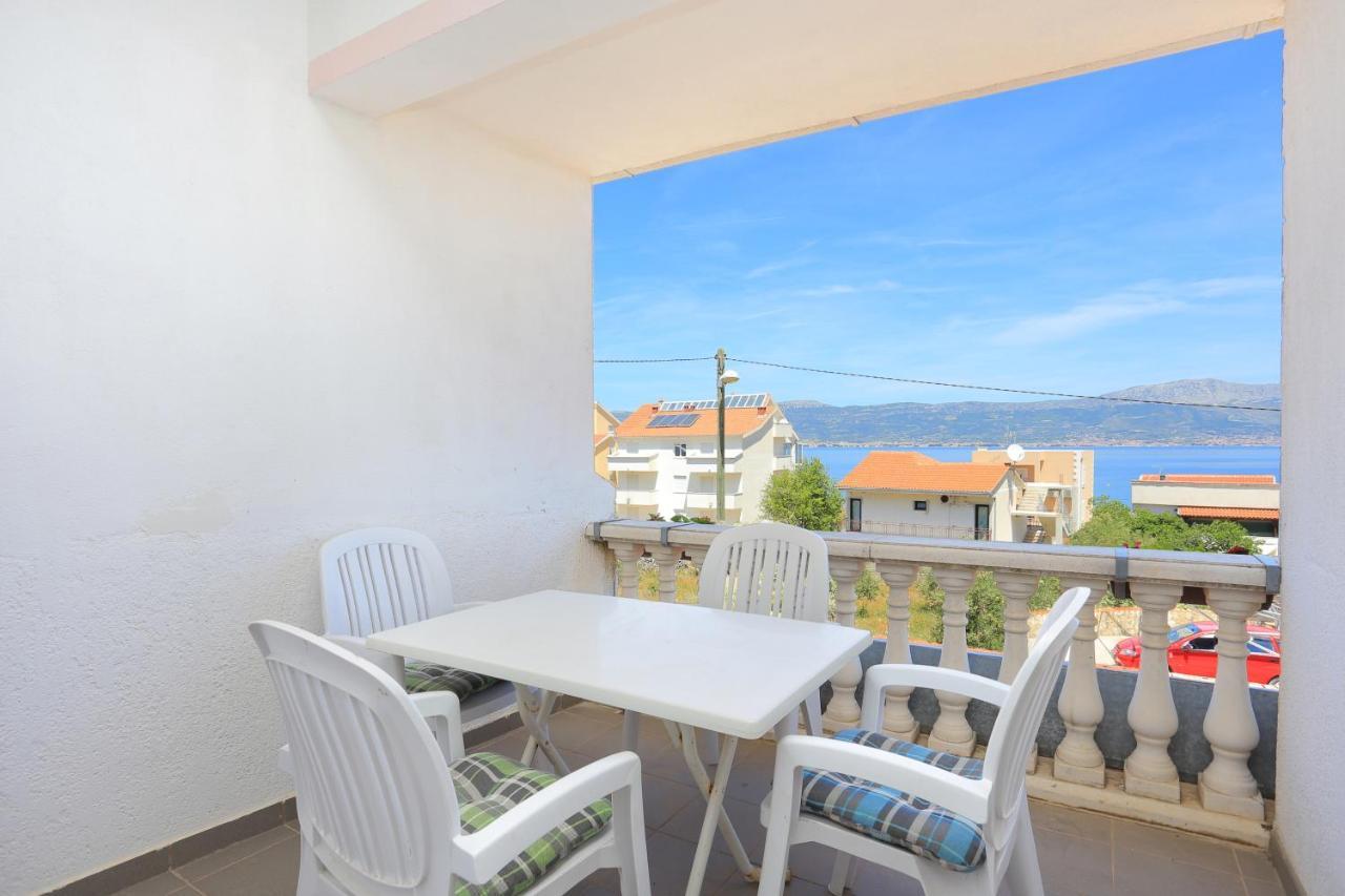 Apartments By The Sea Slatine, Ciovo - 16131 ภายนอก รูปภาพ