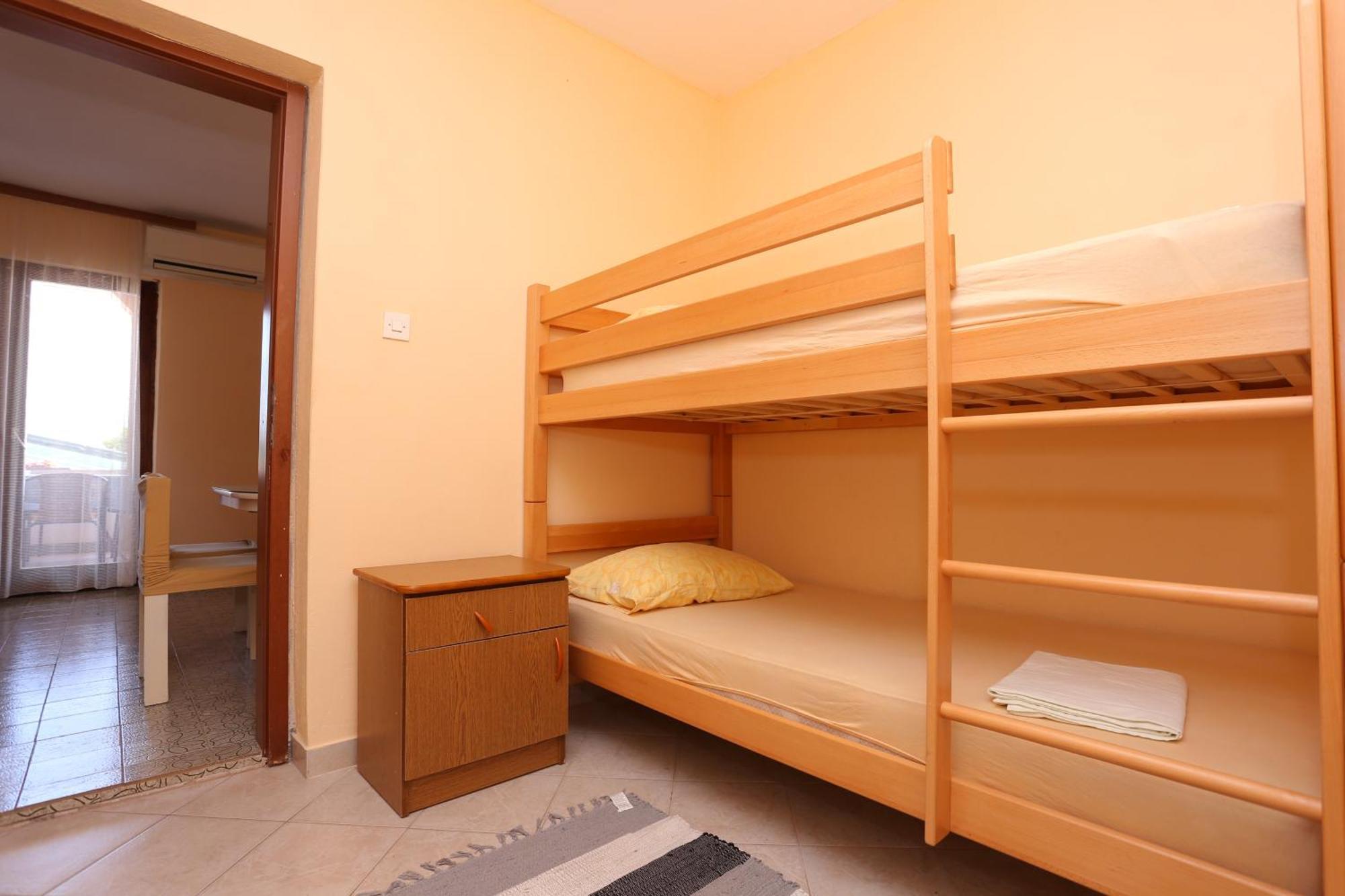 Apartments By The Sea Slatine, Ciovo - 16131 ห้อง รูปภาพ